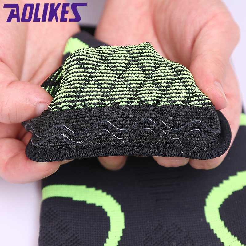 Aolikes 2 stuks sport elleboogbrace compressiebeschermers fietsen basketbal arm mouw voor mannen vrouwen tennis volleybal fitness gym
