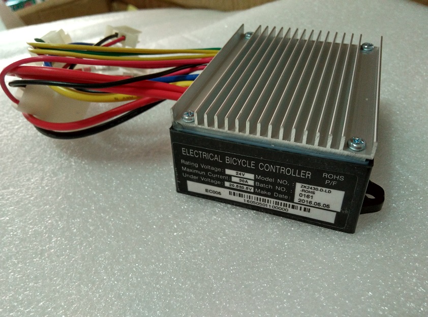 24V Controller 4Wire Throttle Model: ZK2430-D-FS-ROHS for Razor E200(V24+) E300(V20+) MX350 MX400 Dirt Rocket(V33+)Pocket Rocket