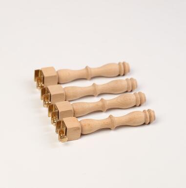 Wood Embroidery Hoop Stand DIY Handmade Cross Stitch Hoop Set Embroidery Ring Frame Portable Embroidery Tools sewing box