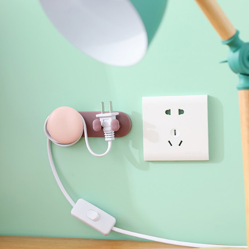 Opslag Houders Rekken Muur Opknoping Haak Saving Rekken Zelfklevende Vouwen Socket Keuken Apparaat Draad Plug Netsnoer Spoelen