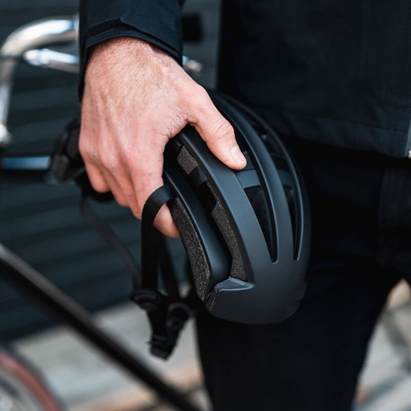 Casco de ciclismo plegable portátil para hombre, para bicicleta de montaña, para Ciudad y carretera, ligero con luz trasera