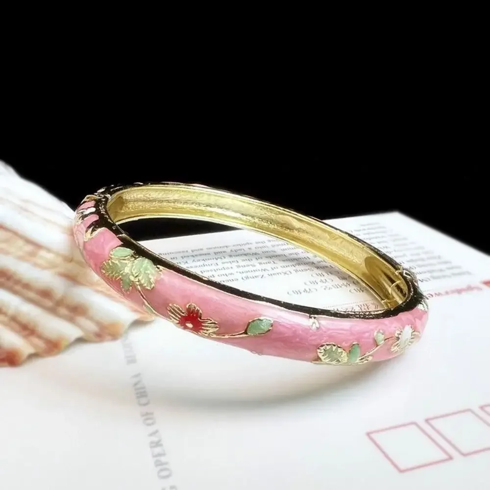 Emalje kinesisk cloisonné armbånd dobbelt armbånd kinesisk pæon filigran blomst armbånd traditionel vintage håndarmbånd: Lyserød