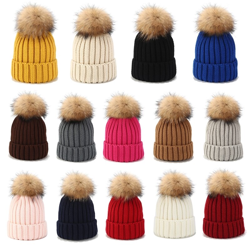 2 stuks gebreide mutsenset voor ouder en kind, wintermuts met pompon en doodshoofd
