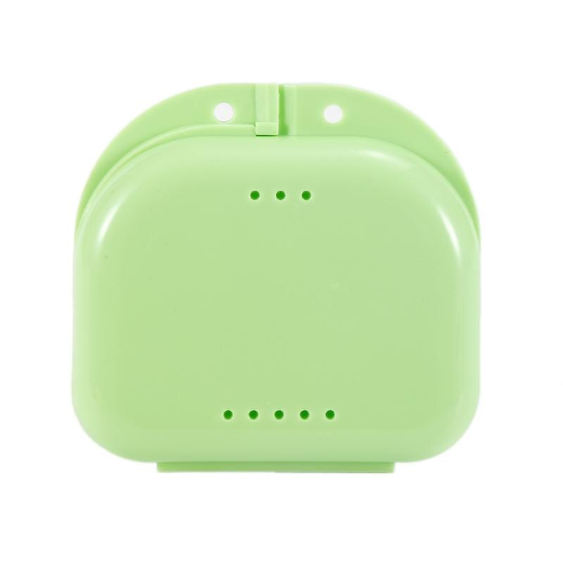 1PC Denture Bath Box False Teeth Plastic Storage Box Cleaning Teeth Case Orthodontic Retainer Artificial Tooth Container: 1PC Light Green