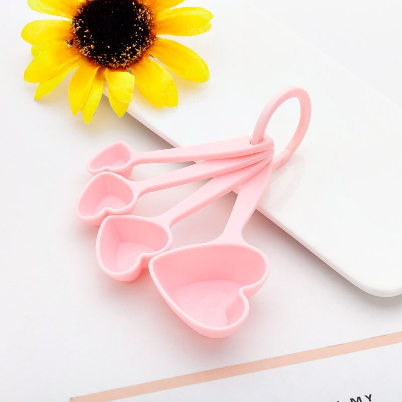 (4Pcs/Lot=1Boxes) Adorable Heart Baby souvenirs of Love Measuring Spoon Favors for Baby Shower favors and birthday Party
