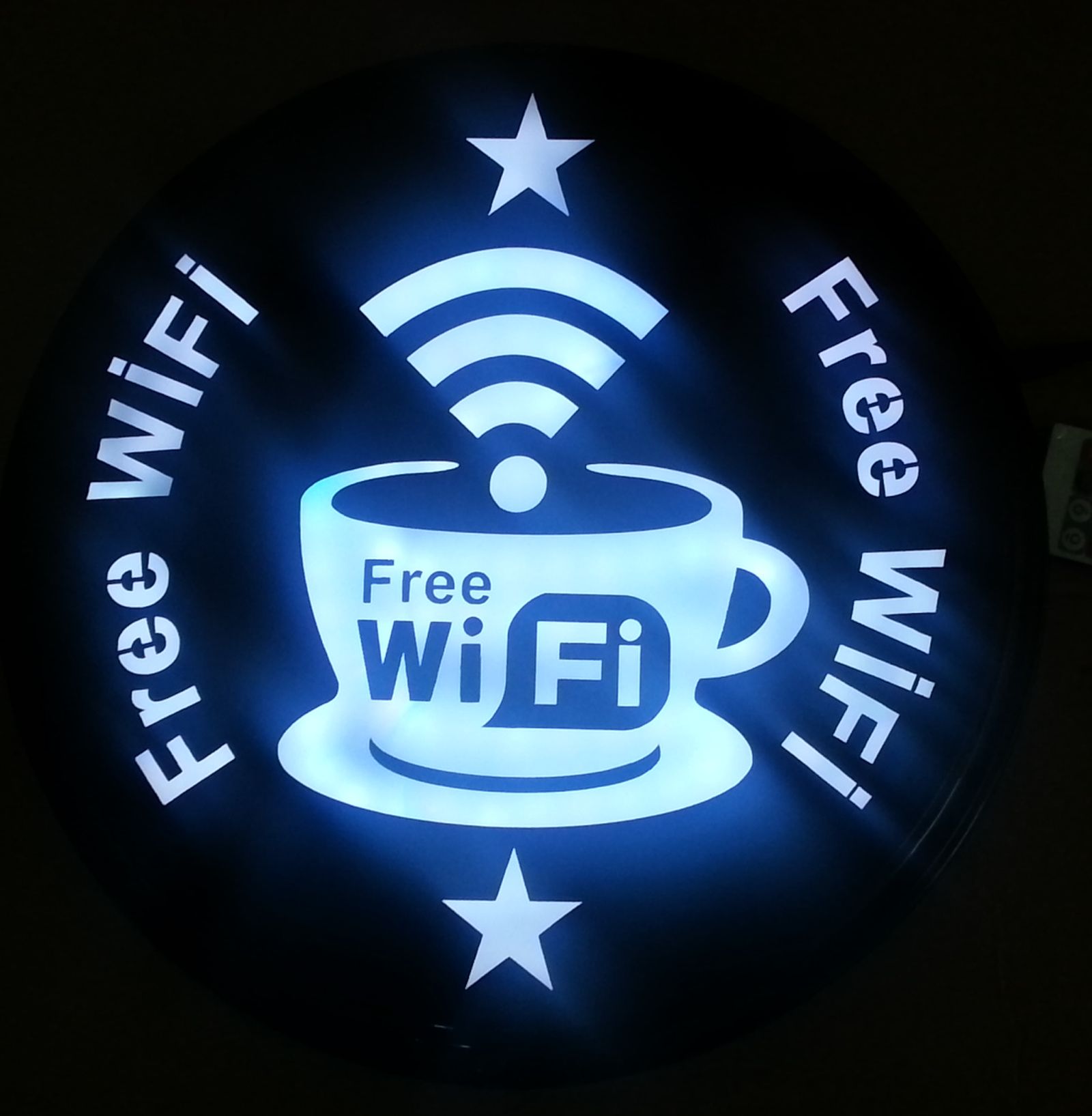 Led Signage WIFI INTERNET "OPERATED 16 COLOR" 38 X38cm