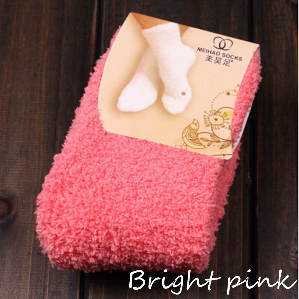 1 paar Winter Herfst Warm Casual Candy Kleur Womens Lady Dikke Coral Fleece Slipper Korte Sokken Fuzzy Kousen Effen sok: Bright Pink