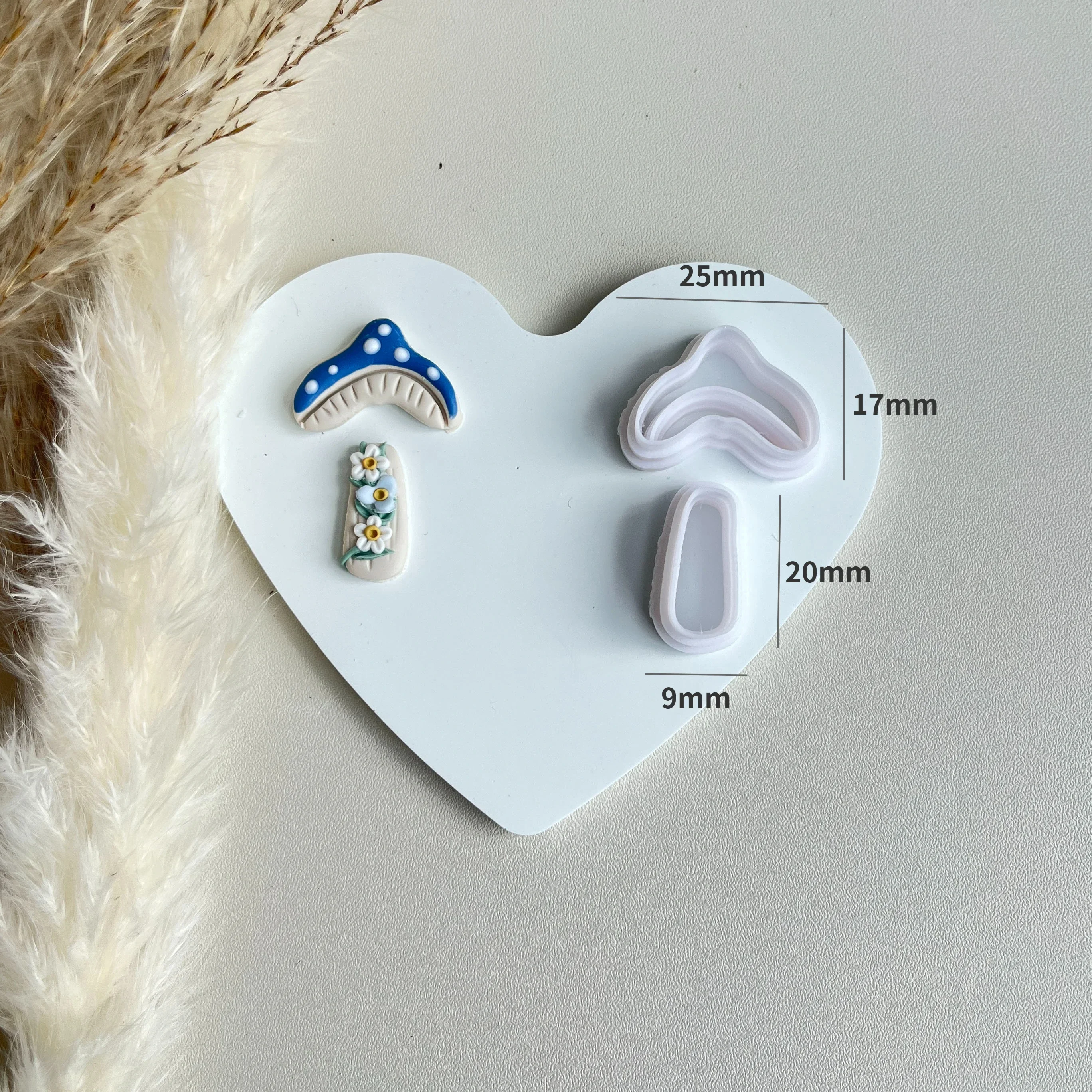 Cute Mushroom Shape Polymer Clay Cutters Clay Molds With Details For DIY Earrings Printed Pattern Decoration: light green