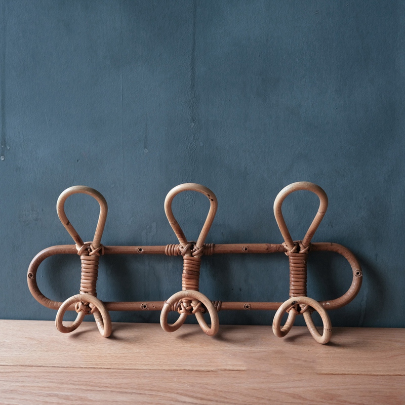 Vintage Rotan Kleerhanger Kids Kleding Organizer Rack Kinderen Hanger Kinderkamer Decoratie Rotan Muur Hanger