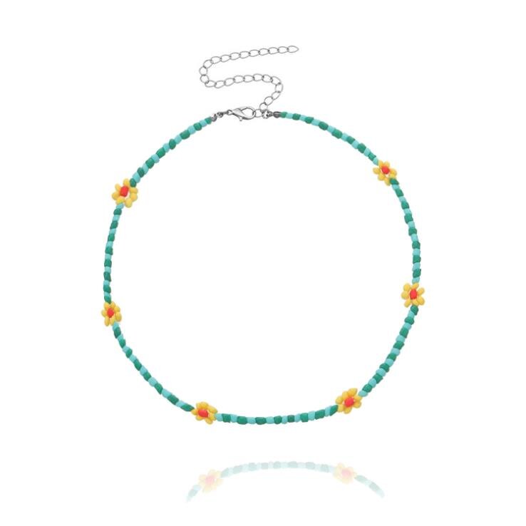 Collier ras du cou court pour femmes, jolie chaîne de perles colorées avec des fleurs de marguerite, bijoux de , coréenne: green yellow