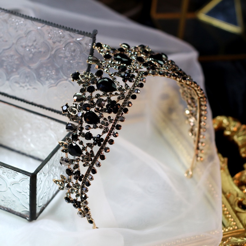 Baroque retro black elements high-end bridal crown bridal jewelry boutique headdress handmade crystal wedding head black crown