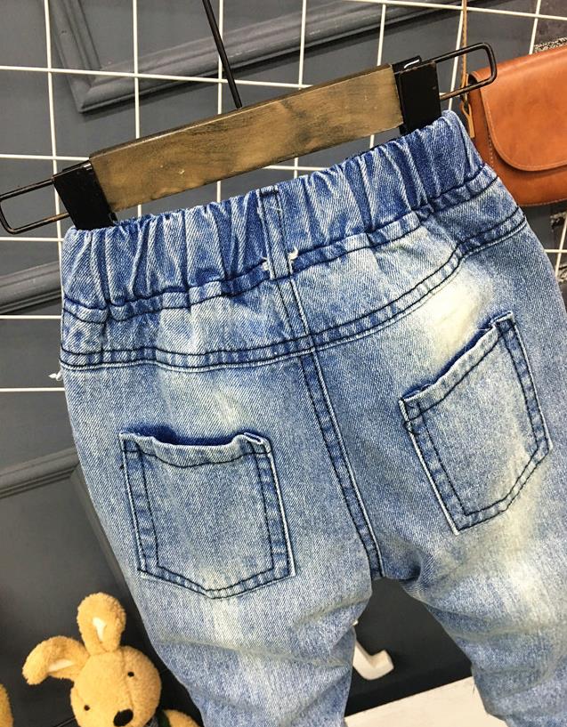 Pantalones vaqueros rasgados para niños, niños y niñas con el mismo patrón de letras, jeans de adecuados para niños de 2 a 7 años