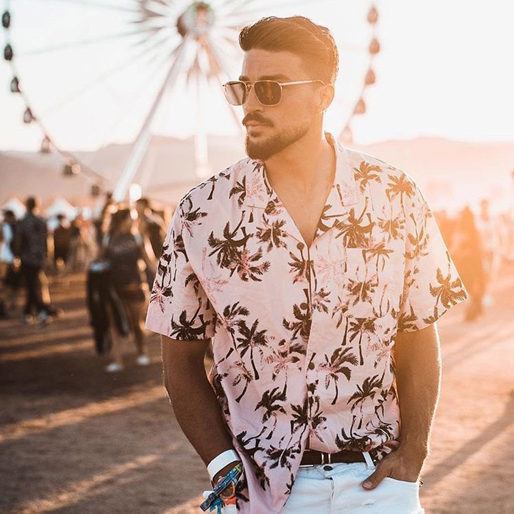 Mens Ethnic Short Sleeve Beach Hawaiian Shirt Tropical Summer Printing Hawaiian Button Down Shirts Plus Size Chemise Homme