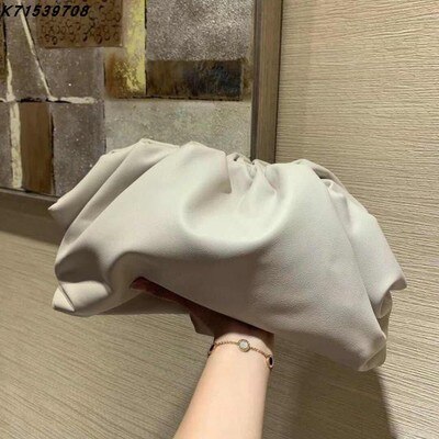 Dag clutch partij envelop portemonnee vrouwen grote grote ruches kussen tas lederen handtas zomer tas wit zwart groen