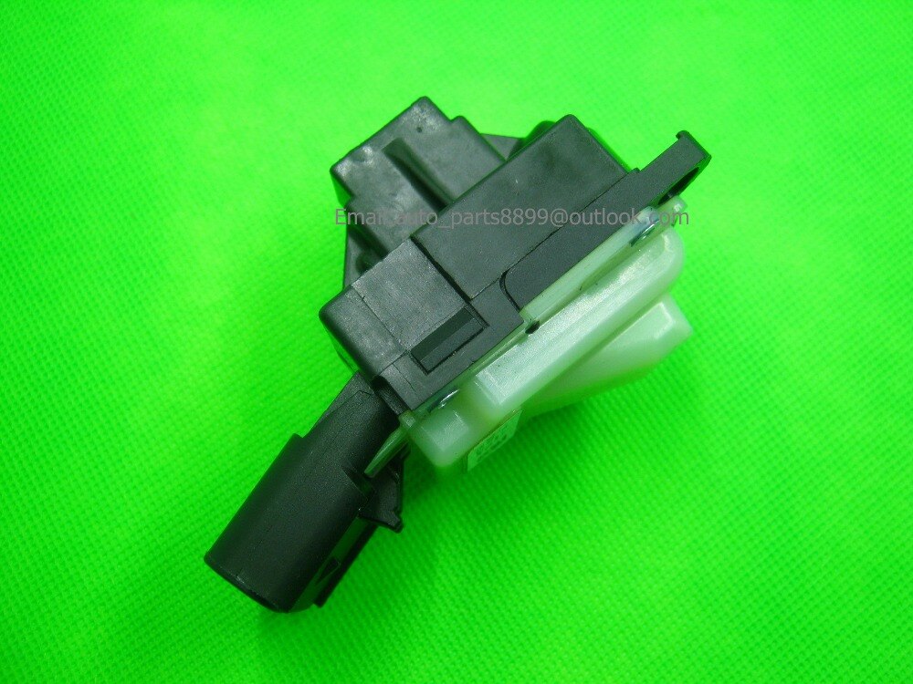 Steering Column Ignition Switch 04685719AI/68033393AA for Jeep Compass For Chrysler 200 For Dodge 01-14 Ignition Starter Switch