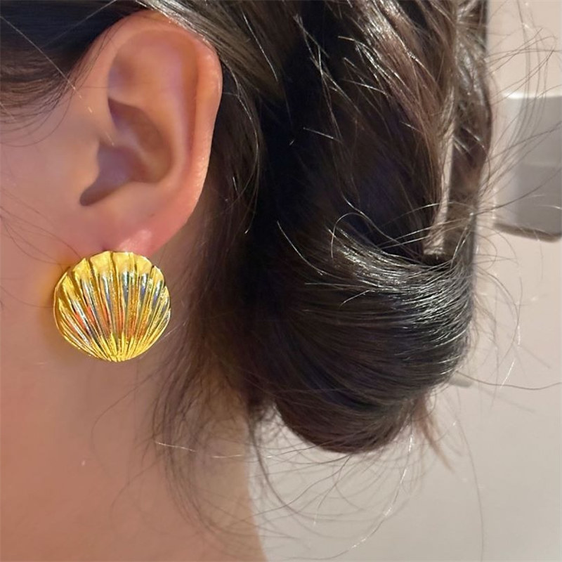 Vintage Metalen Shell Stud Oorbellen voor Vrouwen Punk Zilver Kleur Textuur Geometrische Onregelmatige Oor Gesp Sieraden Party