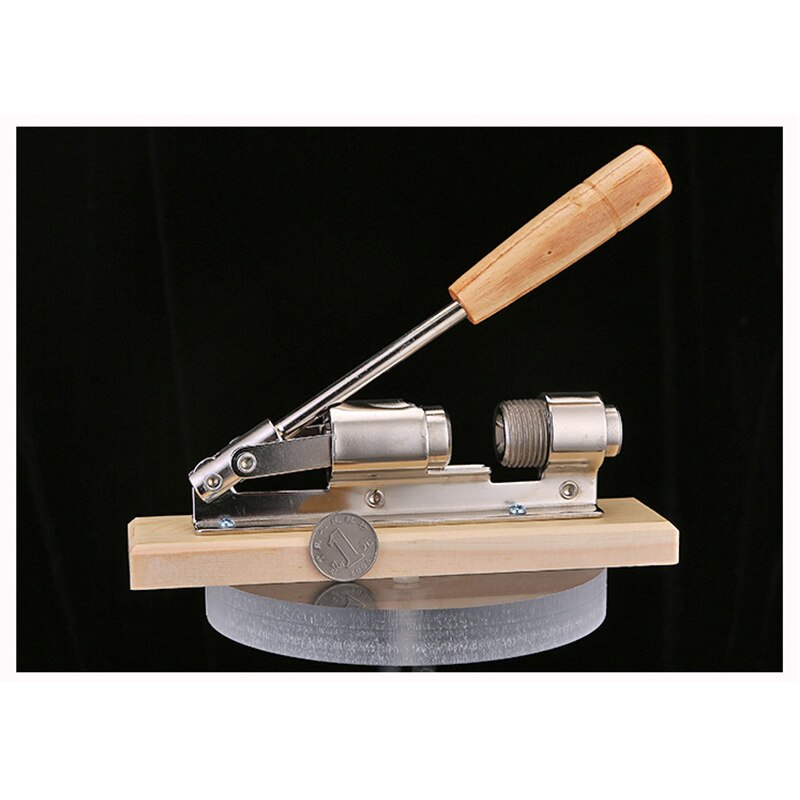 Manual Stainless Steel Nut Cracker Mechanical Sheller Kitchen Tools Pecan Filbert Walnut Nutcracker Fast Opener Nutcracker Clamp