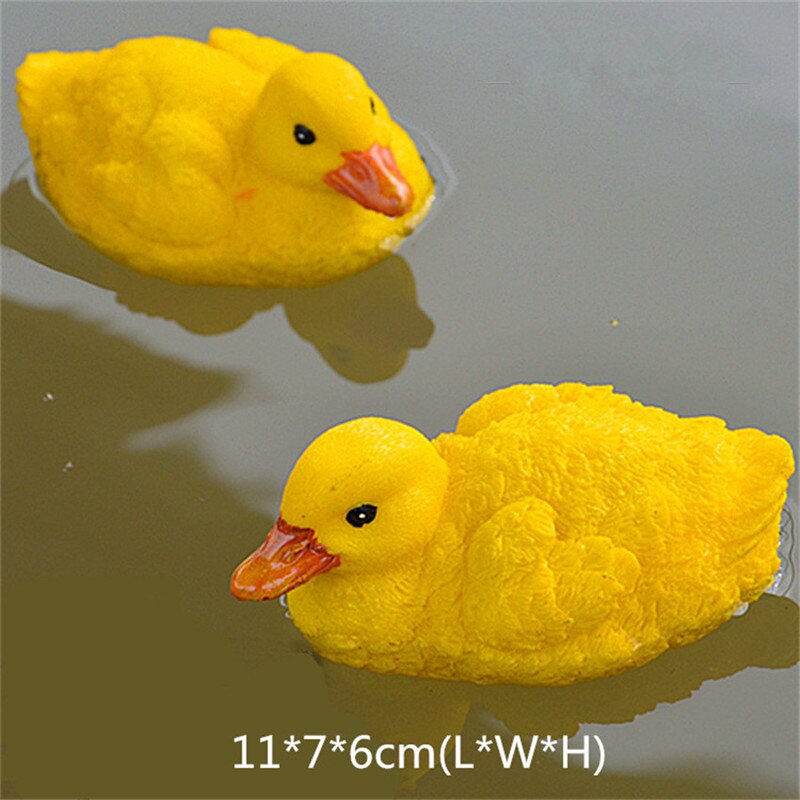 2pcs/lot Garden Ornaments Outdoor Floating Duck Lawn Pool Animal Craft Pond Resin Flamingo Miniature Figurines Decoration: A00