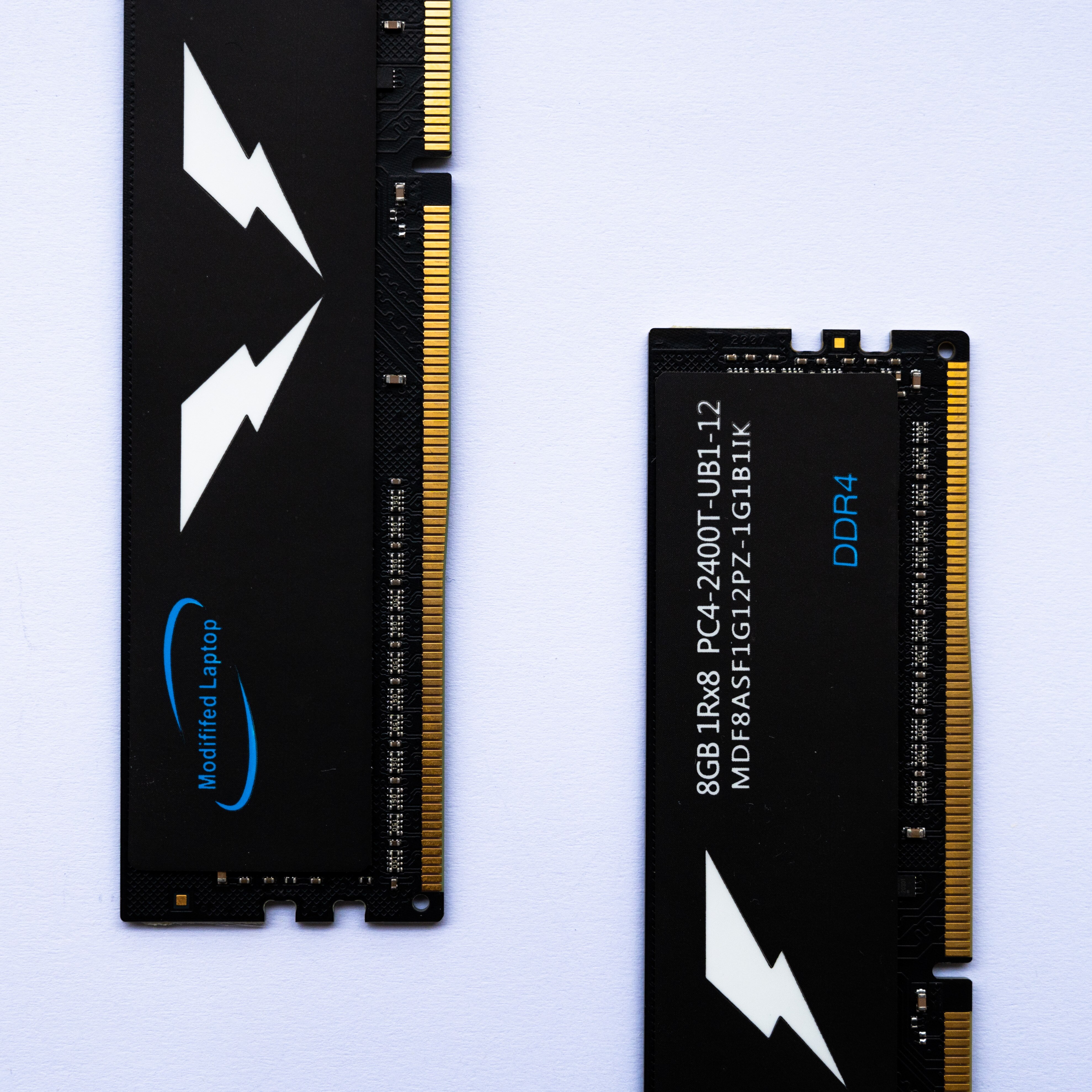DDR4 8GB 1R * 8 PC4-24OOT-UB1-12