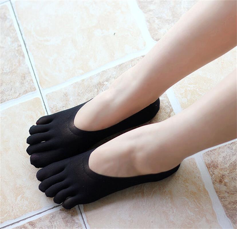 1Pair Women Solid Seamless Low Cut Sock Slippers Crew Ankle Five Finger Toe Boat Invisibility Non-slip Socks Slippers Hosiery: Black