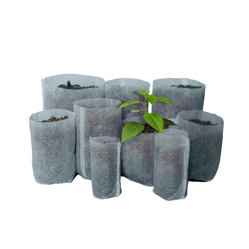 100 stk / sæt biologisk nedbrydeligt ikke-vævet børnehaveposer plante vokse poser stof kimplanter potter miljøvenlige beluftning plantning poser