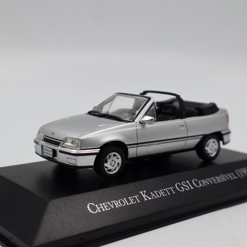 IXO 1:43 FOR Chevrolet Luxe Kadett Hatch Vectra GP Corsa Marajo Kadett Omega Monza Classic Prisma Ipanema Toys Car Diecast Model