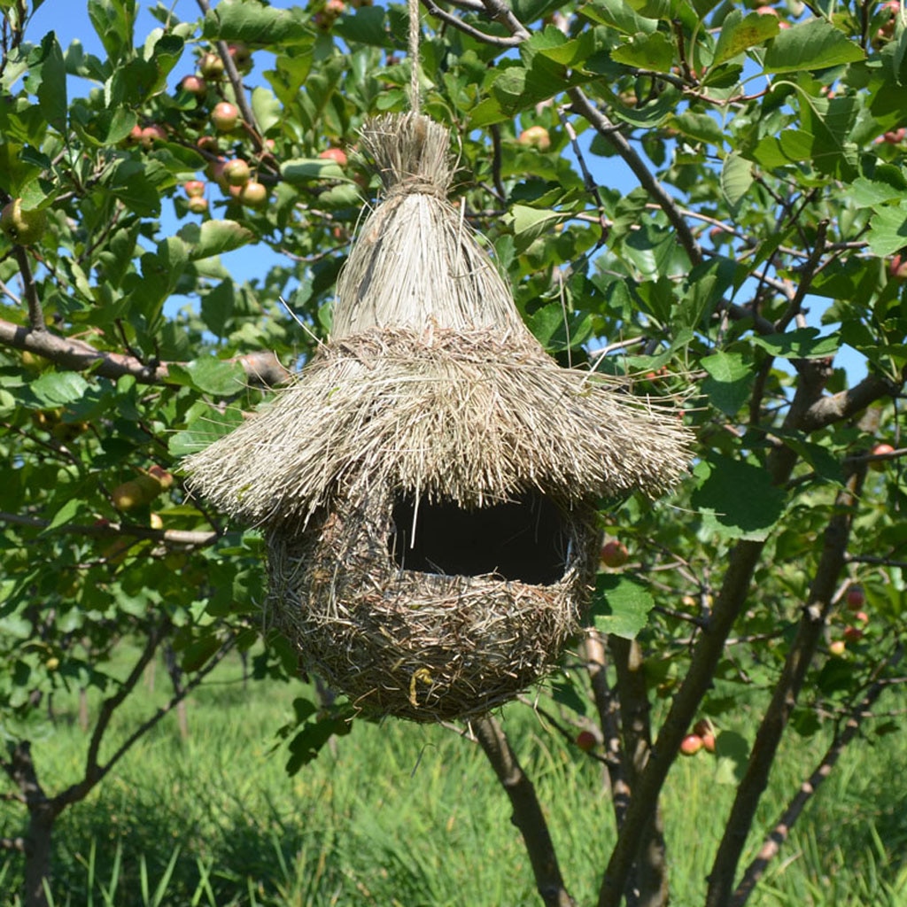 Natural Handmade Straw Grass Bird Nest Warm Breeding Hatching Bed House Cage Assorted Designs