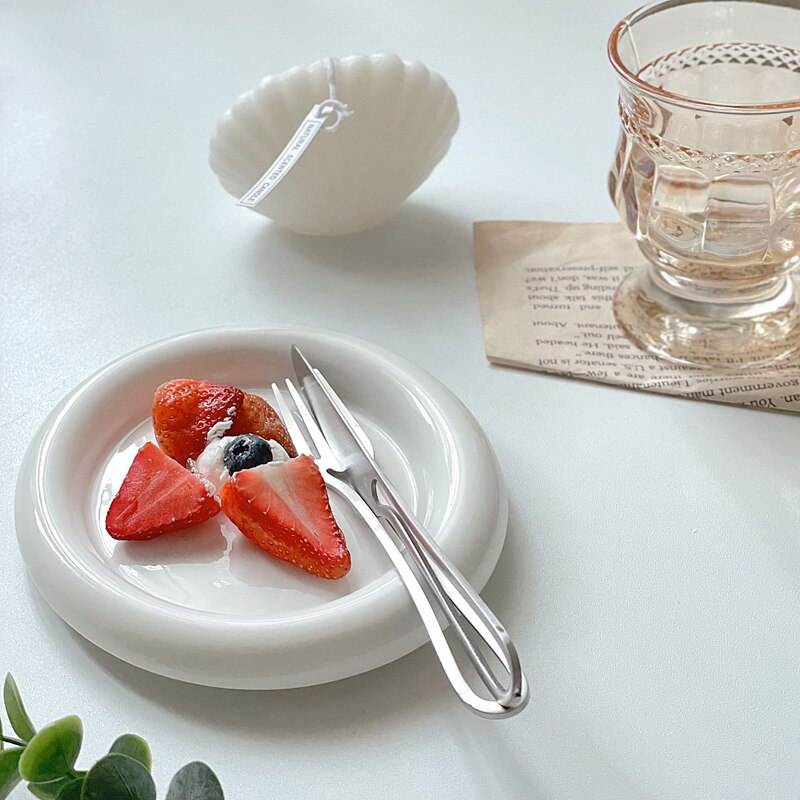 Chubby Porcelain Dessert Salad Plates Dinner Round Flat Plates for Steak Pasta Pizza Ceramic Unique Dinnerware