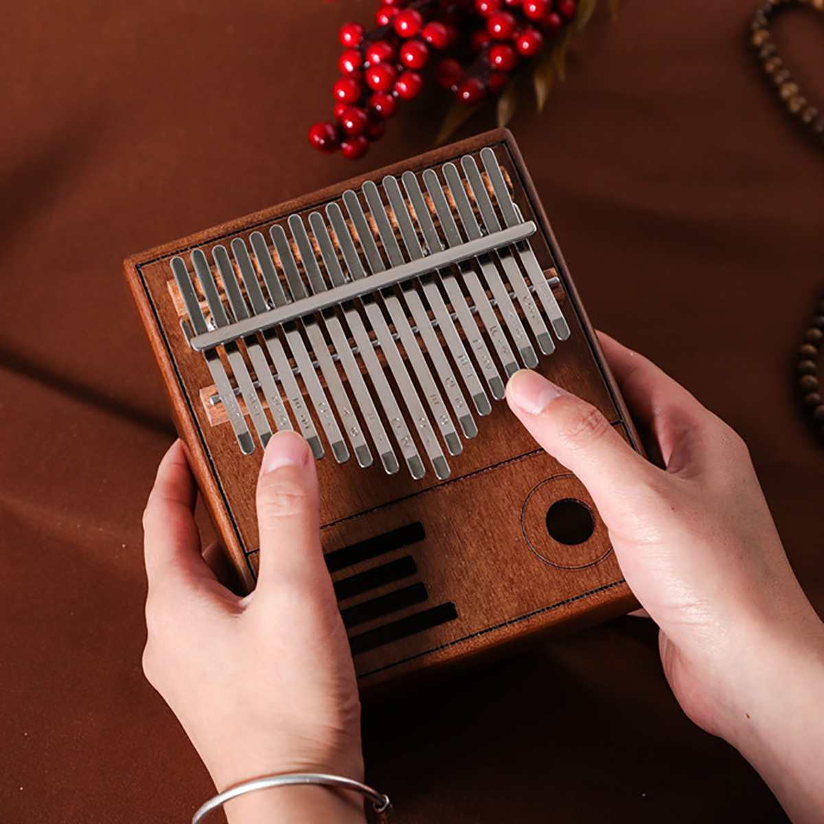 Kalimba 17 Key Thumb Piano Wood Mahogany Mbira Musical Instruments Kalimba Piano Music Box Calimba Karimba with Learning Book