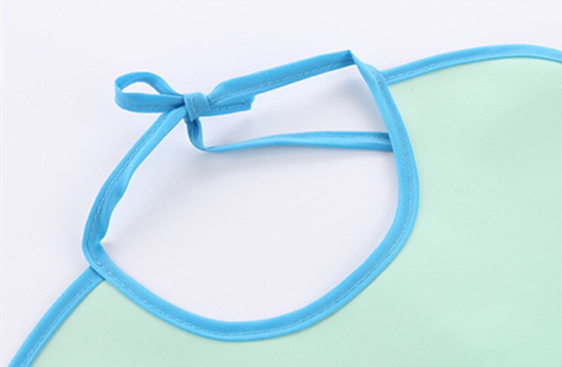 Einstellbare Baby Lätzchen EVA Wasserdicht Mittagessen Fütterung Lätzchen Baby Cartoon Fütterung Tuch Kinder Baby Schürze Babador Bandana