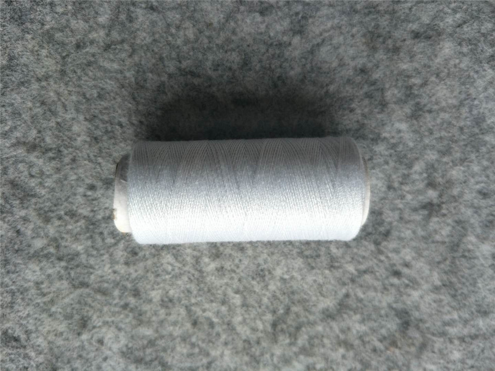 Multicolor bieden selecteren familie kosten naaigaren naaimachine draad hand naaigaren schoothoek 100 yard 1pcs: white