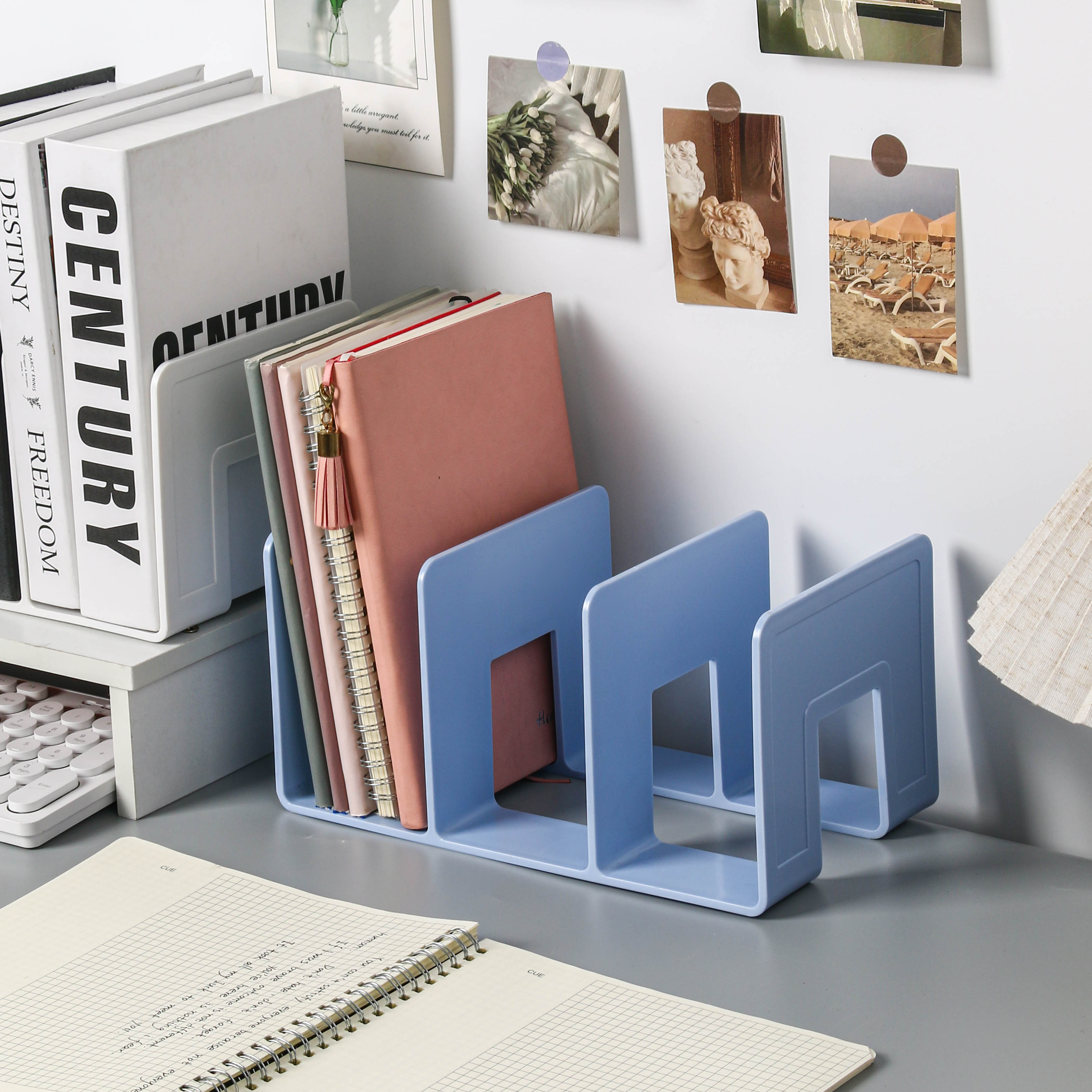 Transparent bookshelf, student desktop storage, partition rack, book filing, newspaper rack, office data rack, stationery baffle: Blue