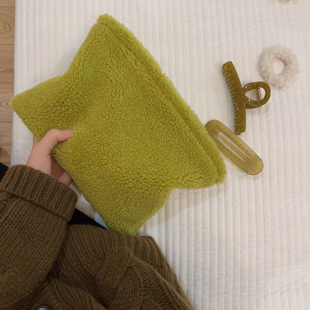 Trousse de toilette de voyage en laine douce pour femme, trousse à crayons cosmétique en peluche, trousse de maquillage, trousse à poudres, beauté, série de soins de beauté, pochette à pinceaux
