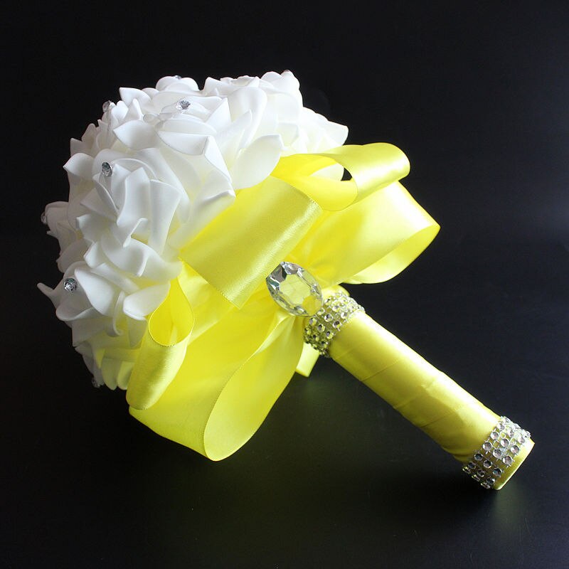 Handmade Beautifu Lilac Bridal Bridesmaid Flower Wedding Bouquet Artificial Rose Ribbon Crystal Bouquets de noiva: YELLOW