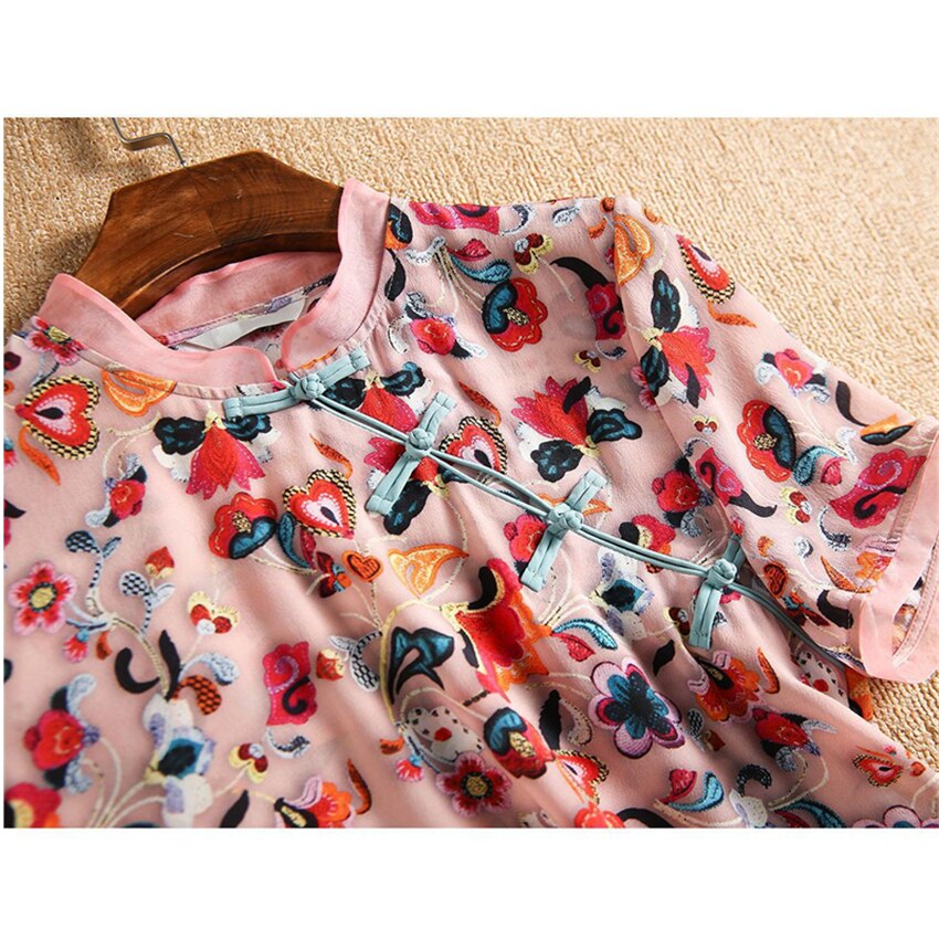 Cinese Tradizionale Cheongsam di Stile Delle Donne dell'annata Floreale Elegante Abito Qipao Collare Del Mandarino chiffon di Seta di proprietà Abito Da Sposa