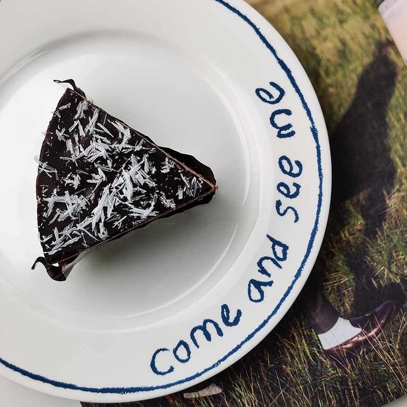 8 inch Lovely Ceramic Plates Dessert Plate Breakfast Cake Dessert Flower Fruit Letters Pattern Dish Home Decorations