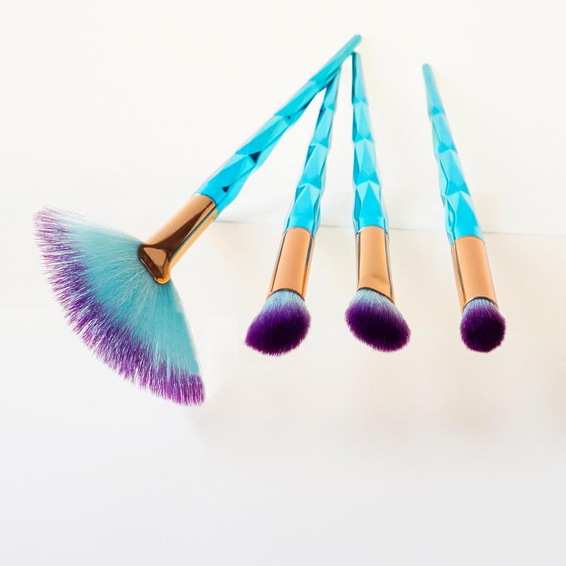 4 stuks Pro Make-Up Kwasten Eye Wenkbrauw Fan Borstel Met Diamant Concave-convexe Gem Groene Handgrepen Eye Make-Up Kwasten kit