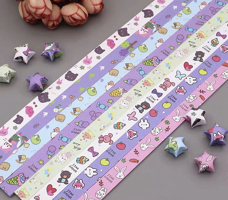 136 Outer Space Sky Origami Stars Paper Lucky Kawaii Star 8 Different Designs Decoration Folding Paper for Origami Arts Crafting: Red