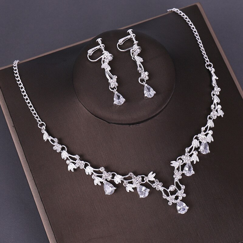 Crystal Bridal Sieraden Sets Parels Bruiloft Kronen En Tiara Vrouwen Oorbel En Ketting Set Vrouwen Accessoires T127