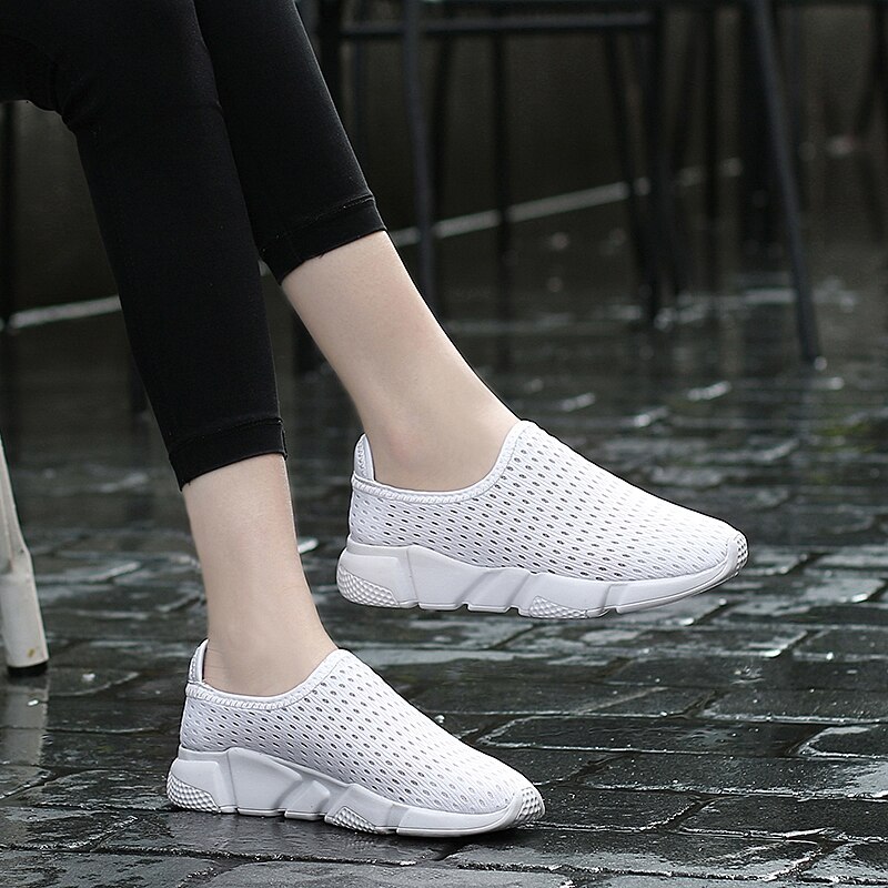 Cheap Tenis Feminino Tenis Mujer Woman Tennis Shoes Brand Men Sports Shoes Unisex Light Soft Outdoor Athletic Sneakers