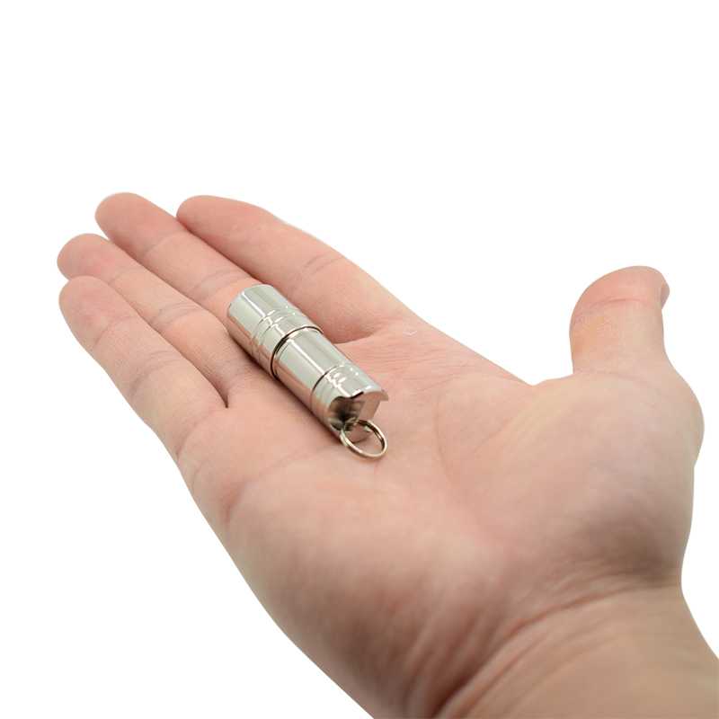 Mini Sleutelhanger Zaklamp LED Zaklamp Micro USB Oplaadbare Pocket Flash Licht Sterke Lamp Super Kleine zaklamp Ingebouwde Batterij