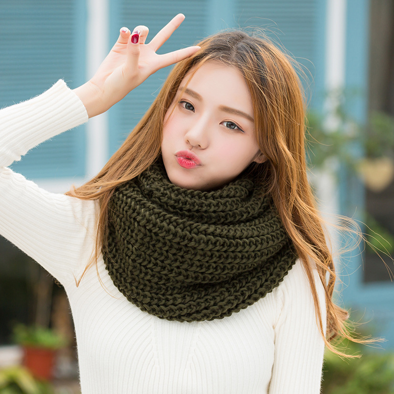 Winter Loop Scarf Women Infinity Knitted Scarf Circle Neck Scarf women Super Chunky Snood Unsex Solid Crochet Shawl