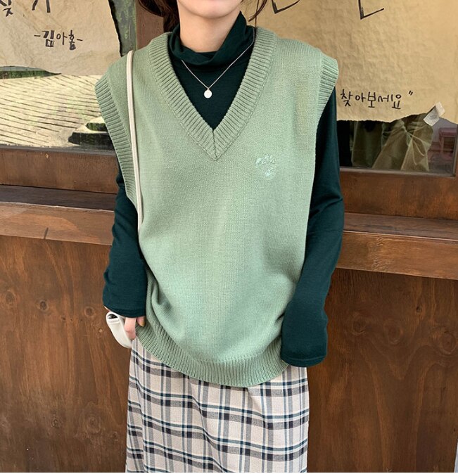 Chaleco de punto holgado sin mangas bordado de estilo colegial japonés, 8 colores , chaleco, suéteres de punto para mujer (X1135): Verde militar