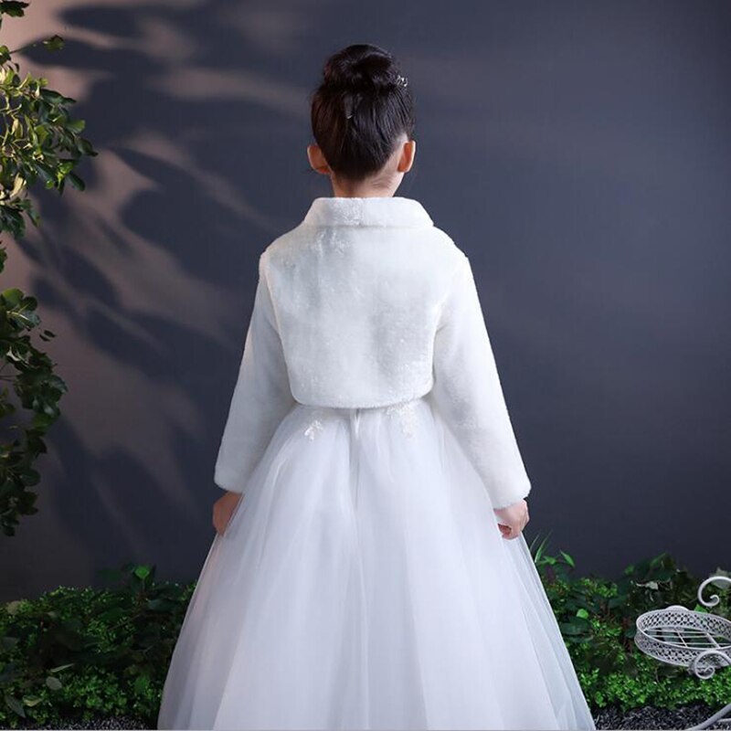 Kid Winter Coats For Girls Faux Fur Cape Wedding Warm Cloaks Shawl Shrug Outerwear Coats Baby Girl Plush Bow Cloak