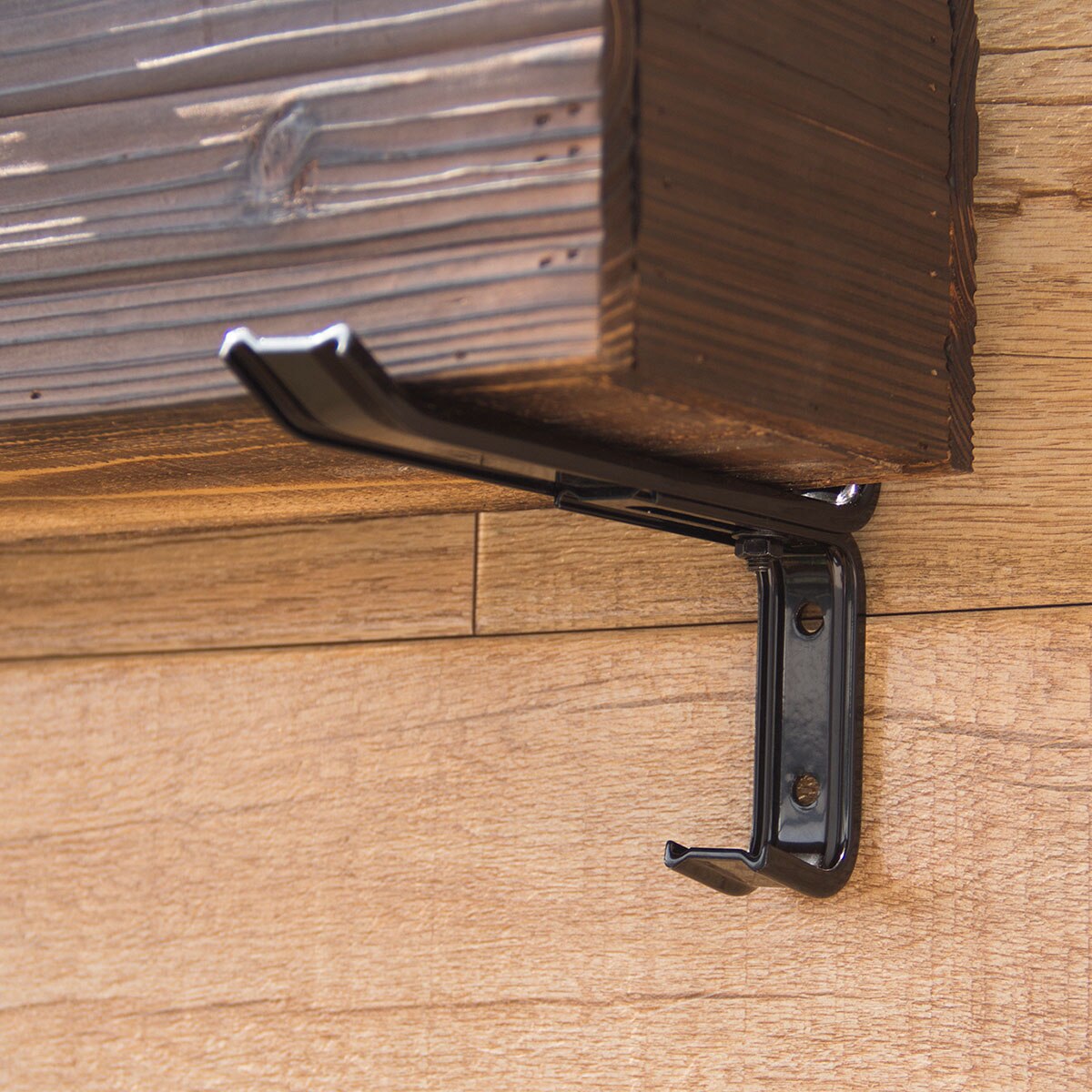 Balcony Railing Flower Box Holder Deck Clamp Bracket Hanging Planter Pot Shelf Garden Home Decoration