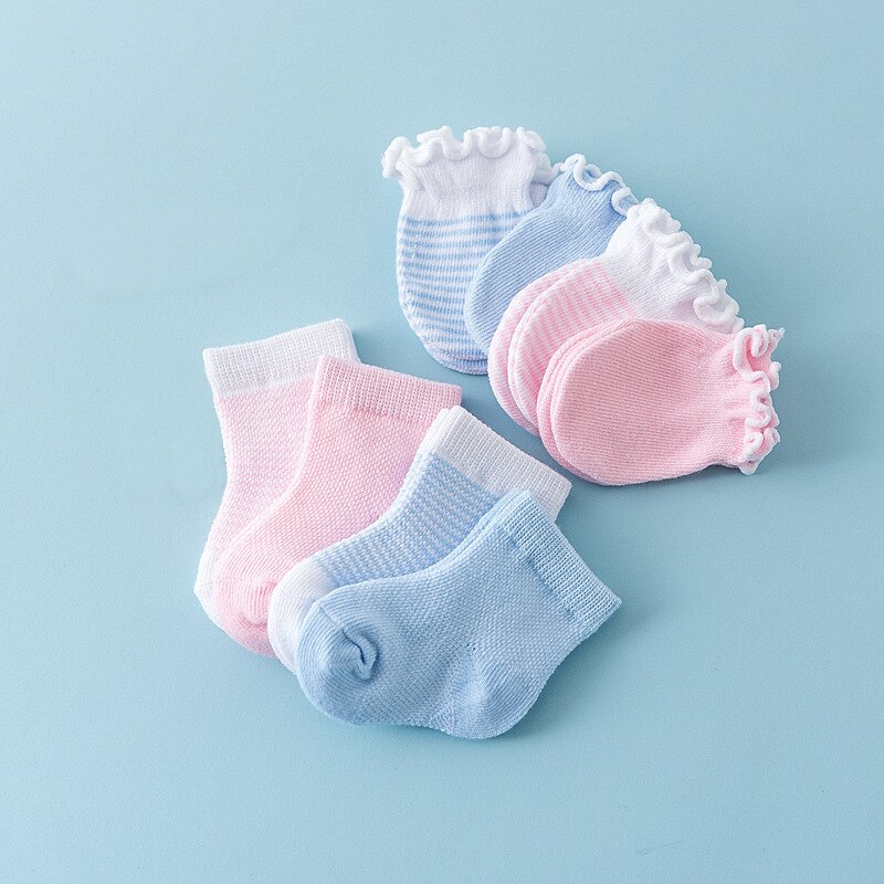 4pairs Newborn Baby Gloves Socks Sets Protection Face Newborn Baby Mittens Anti-scratch Cotton Striped Breathable Elastic Gloves