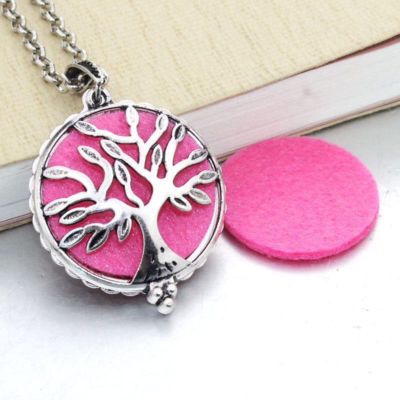 Hollow Necklace Aromatherapy Locket Essential Oils Diffuser Locket Necklace Perfume Pendant Dream Catcher Necklace 031216: 031311