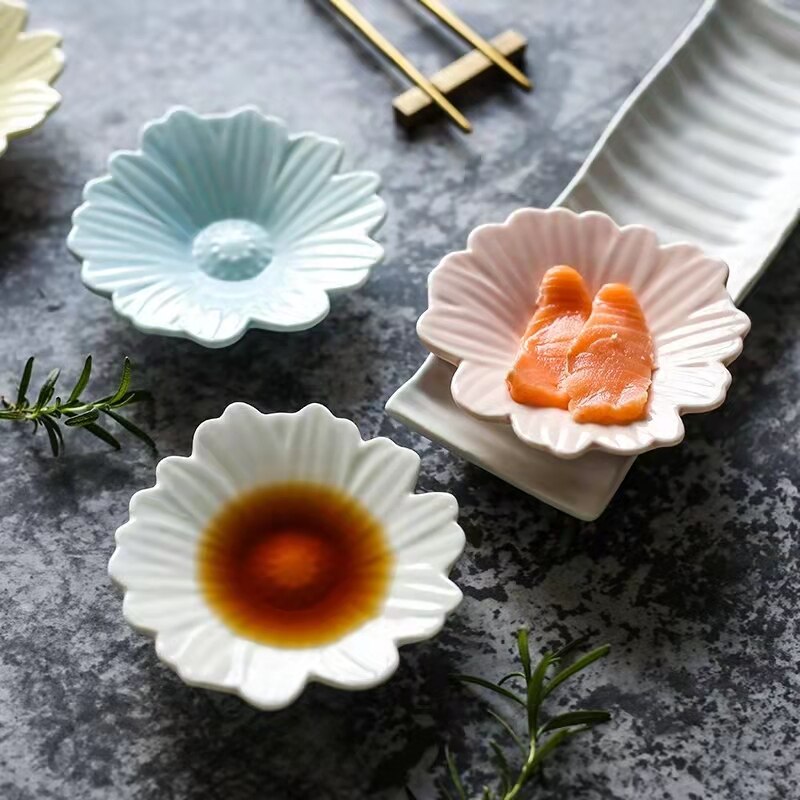 Talerze ceramiczne sosjerka stokrotka kwiat tacy mały talerzyk taca robić szybki foodu rozkoszować się talerzyk deserowy prezent na boże narodzenie Sushi 1 zestaw/4 sztuk