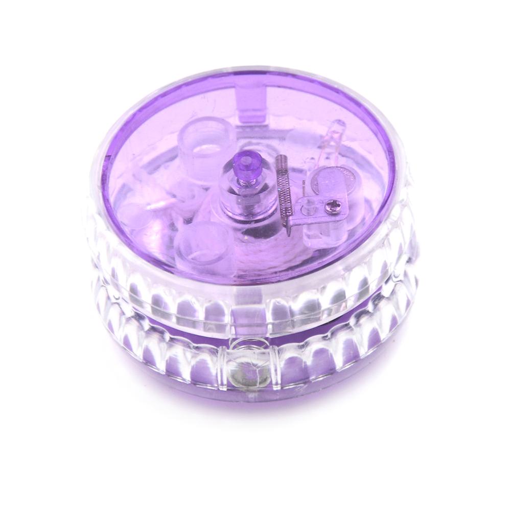 Led blinkende yoyo klassiske barneleker magisk yoyo spinn plast yoyo lager med spinnende snor leker for barn gyh: Lilla