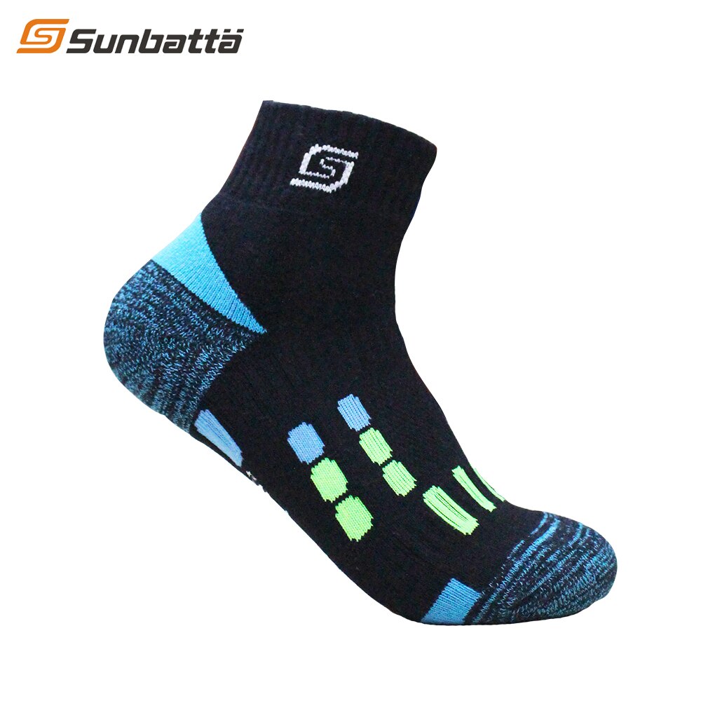 Bon coton matériel quart chaussettes chaussettes professionnelles pour le Sport intérieur et extérieur